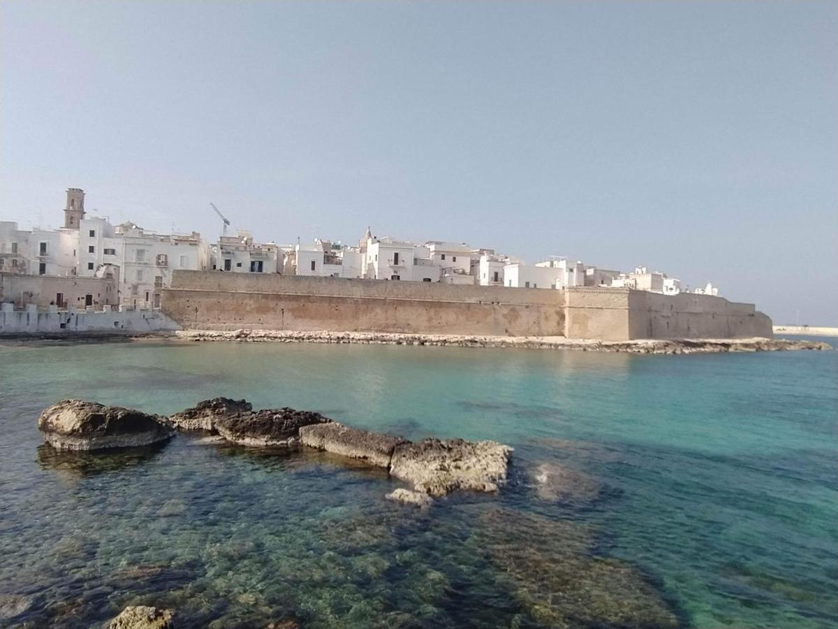 A casa di Ru, relax fronte mare con sauna Monopoli Esterno foto